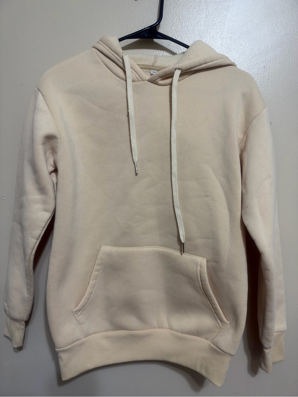 Women’s Cream Pullover Hoodie Sweatshirt